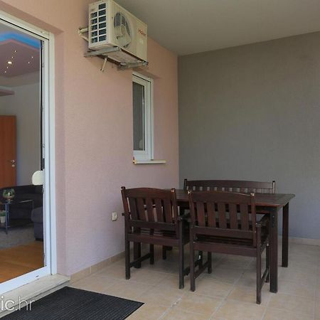 Deluxe Apartment Bagaric Трогир Экстерьер фото